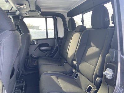 2022 Jeep Gladiator Sport S