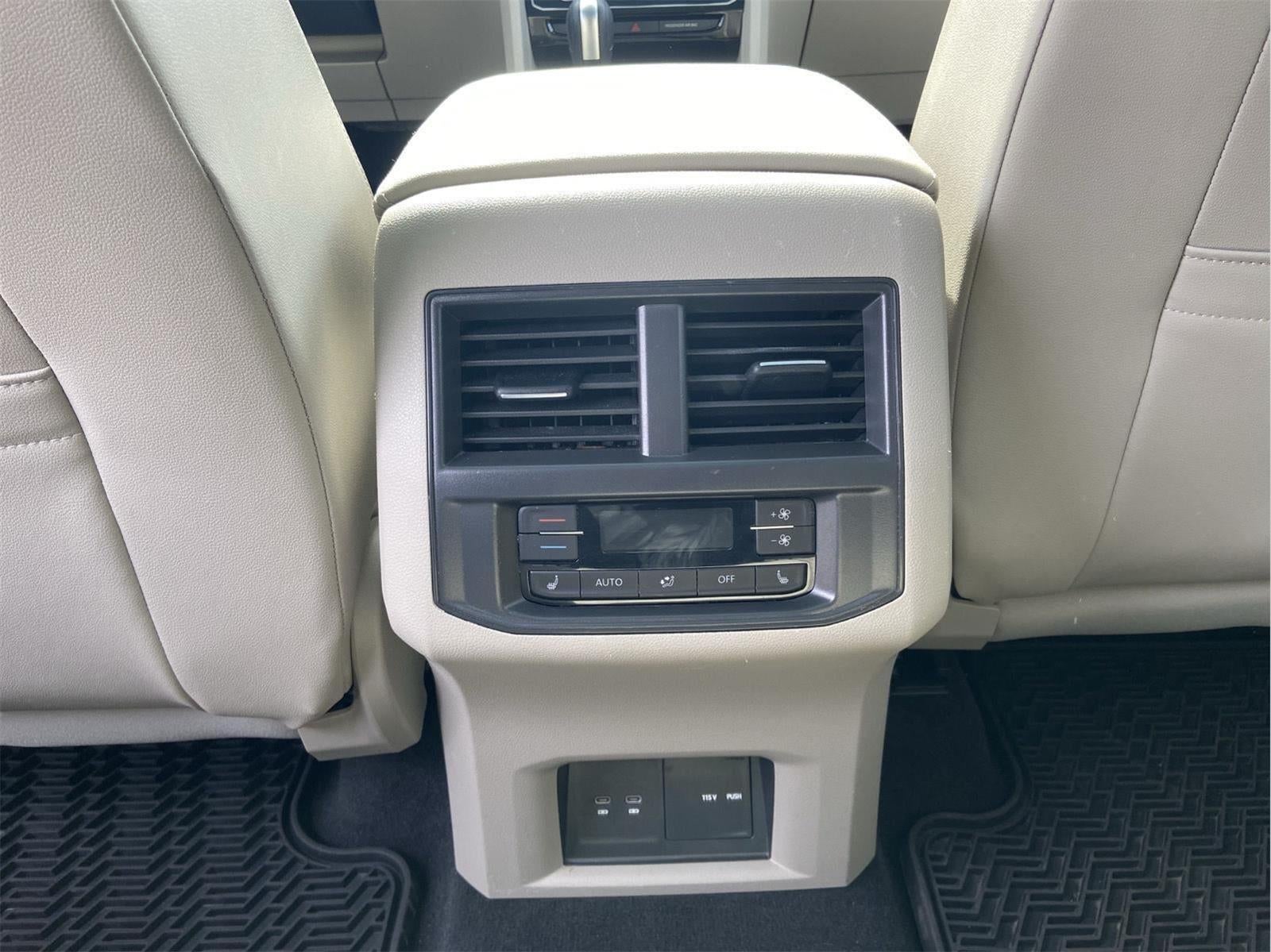 2023 Volkswagen Atlas 3.6L V6 SEL Premium R-Line