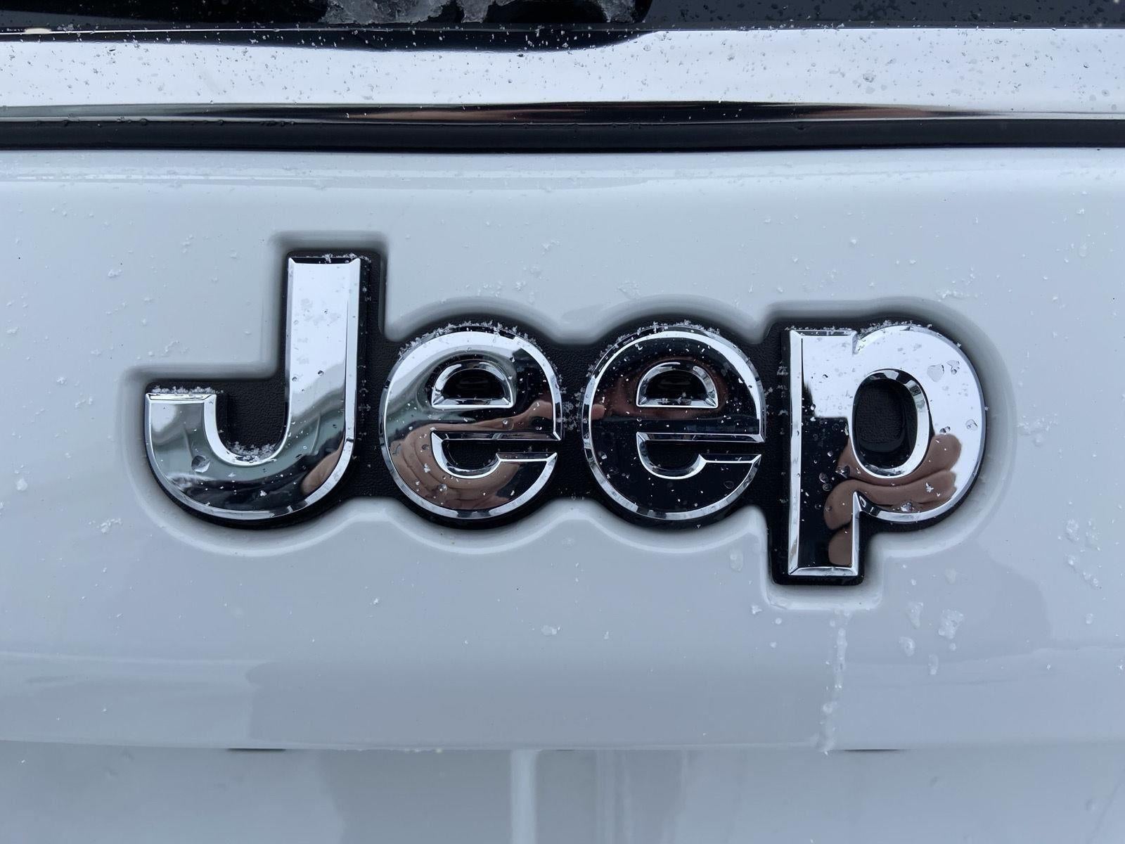 2023 Jeep Compass Latitude Lux