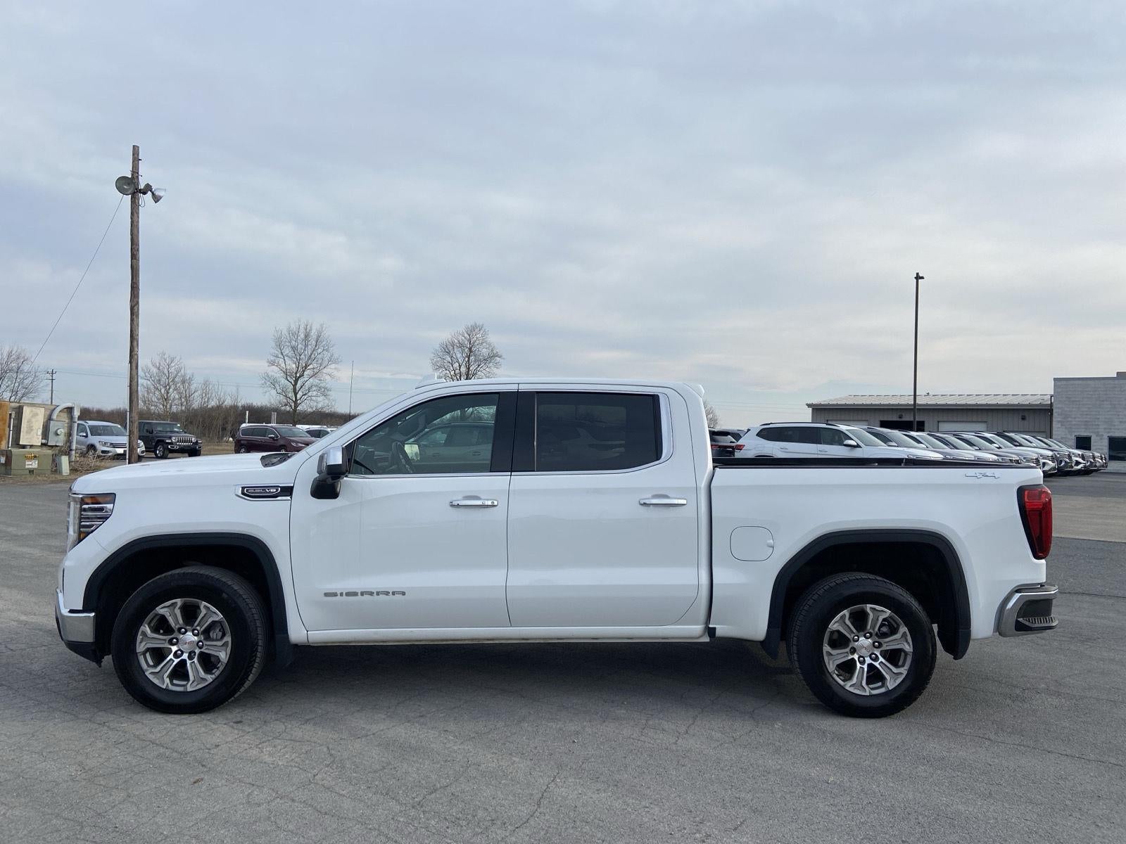 2025 GMC Sierra 1500 SLT
