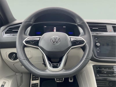 2022 Volkswagen Tiguan SE R-Line Black