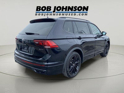 2022 Volkswagen Tiguan SE R-Line Black