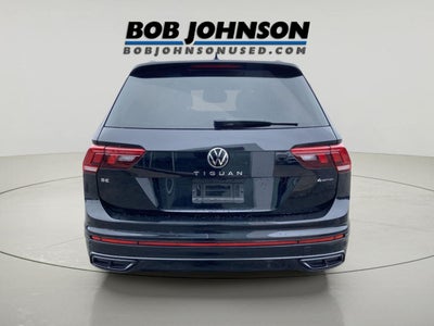 2022 Volkswagen Tiguan SE R-Line Black