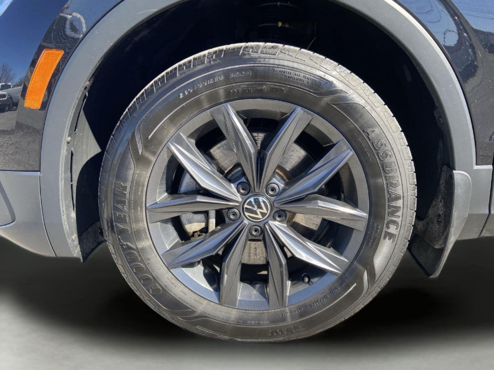 2023 Volkswagen Tiguan SE