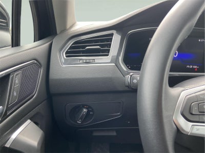 2023 Volkswagen Tiguan SE