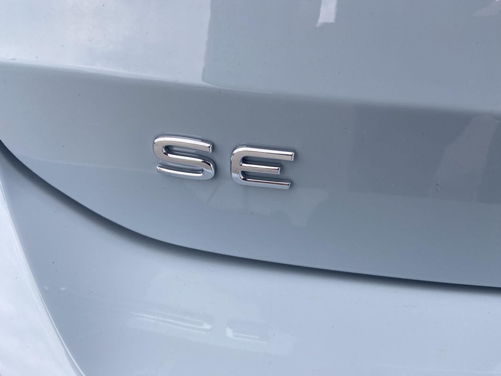 2025 Volkswagen Taos SE