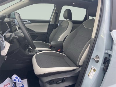 2025 Volkswagen Taos SE