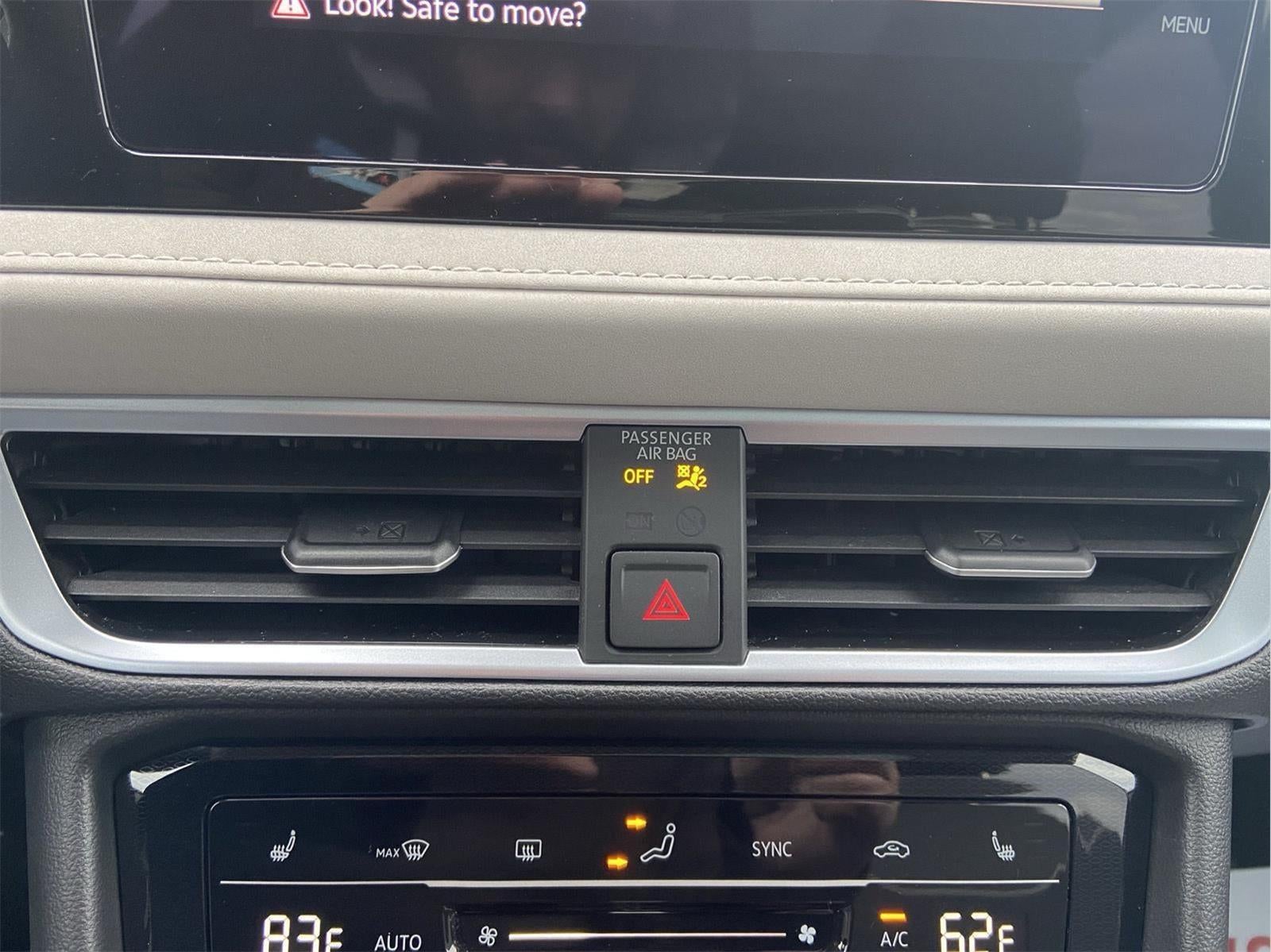 2025 Volkswagen Taos SE