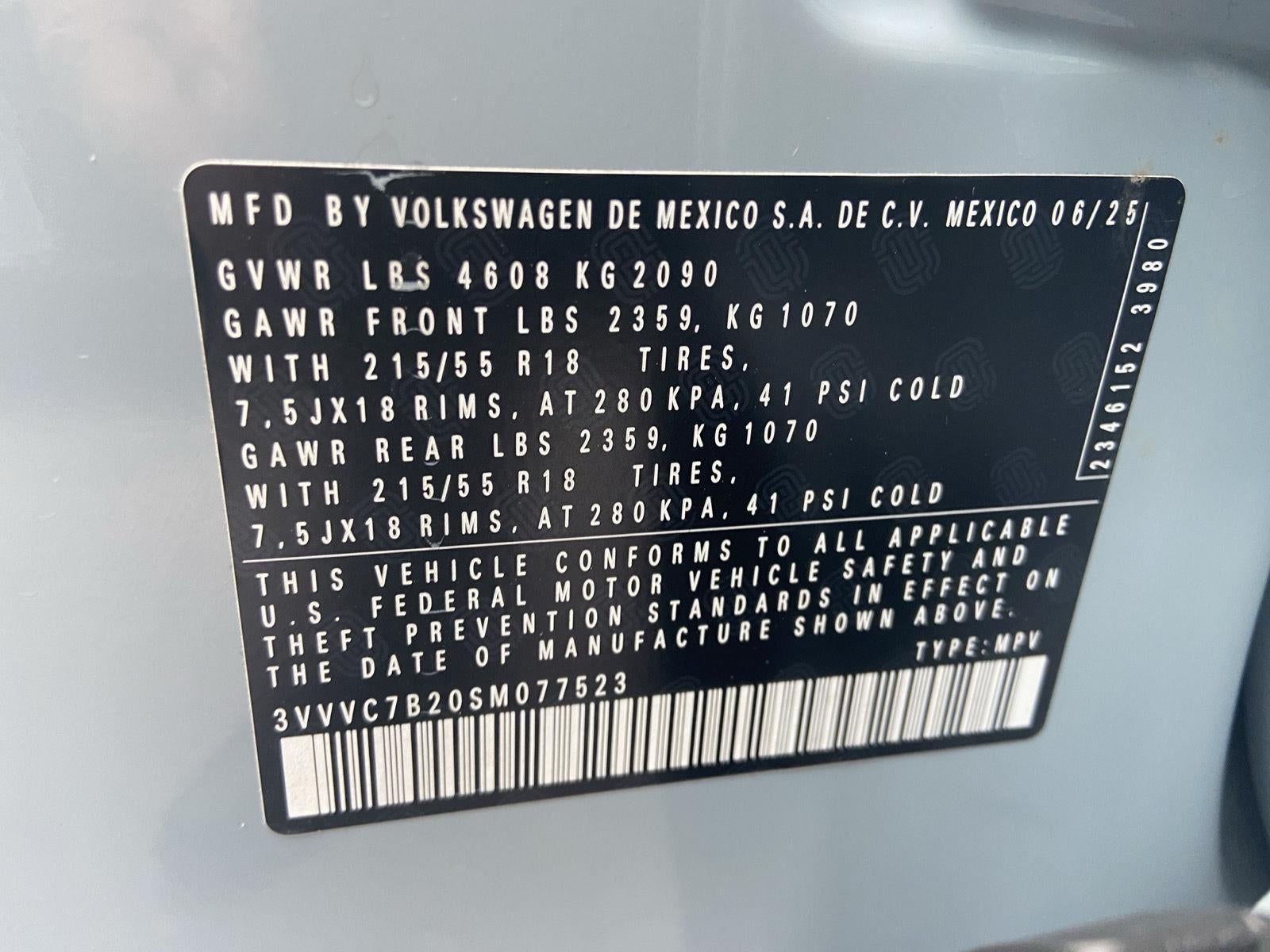 2025 Volkswagen Taos SE