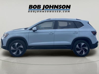 2025 Volkswagen Taos SE