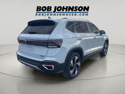 2025 Volkswagen Taos SE