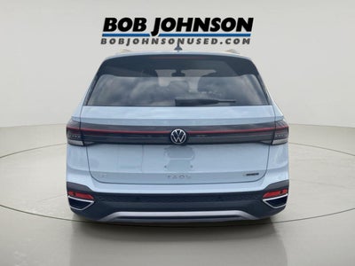 2025 Volkswagen Taos SE