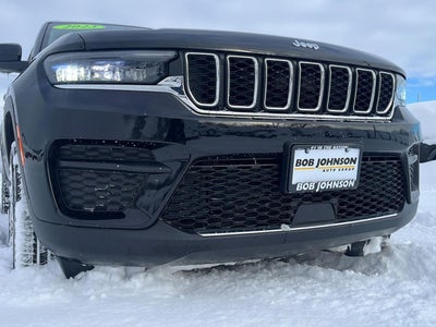 2023 Jeep Grand Cherokee Laredo