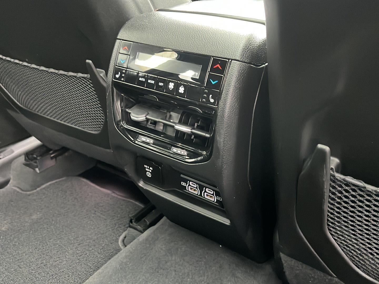 2023 Jeep Grand Cherokee Summit