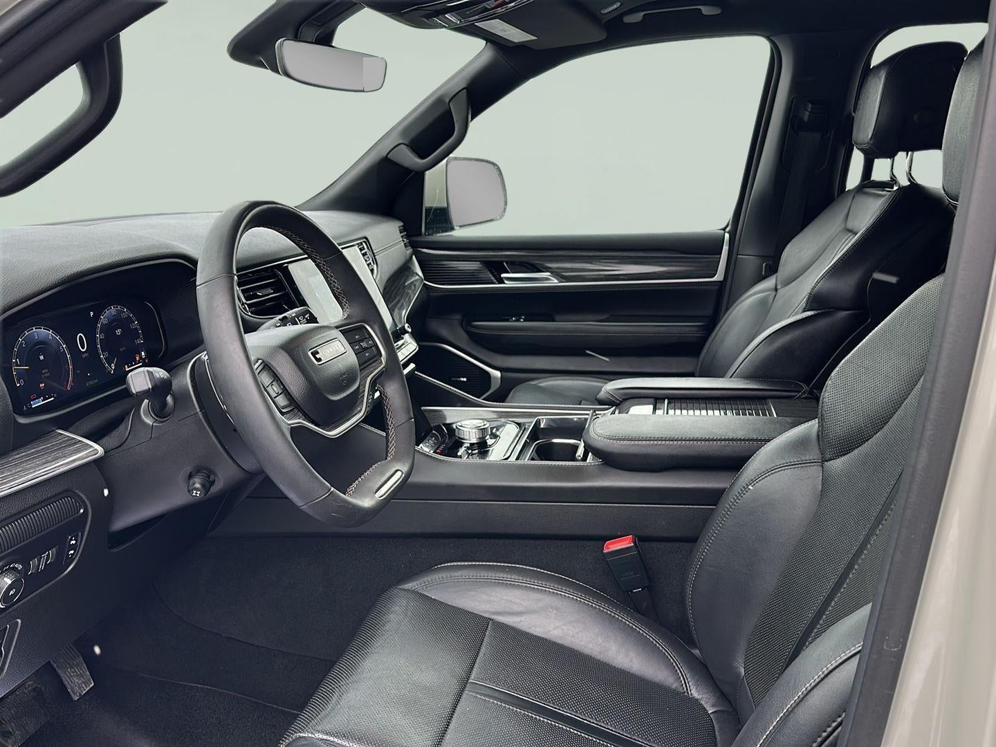 2022 Jeep Wagoneer Series II