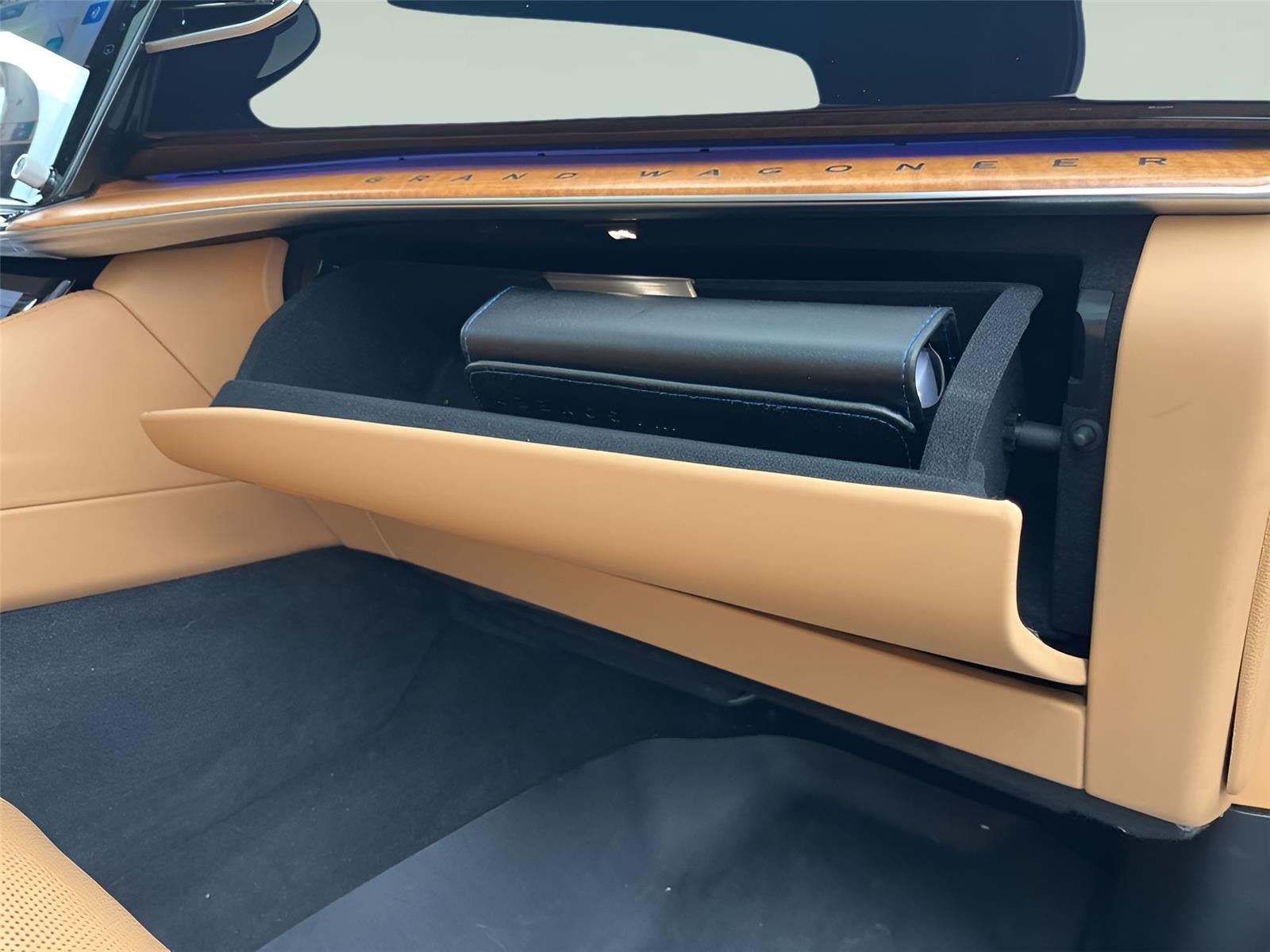 2022 Jeep Grand Wagoneer Series III