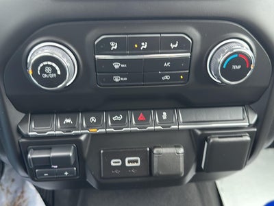 2024 Chevrolet Silverado 1500 Custom