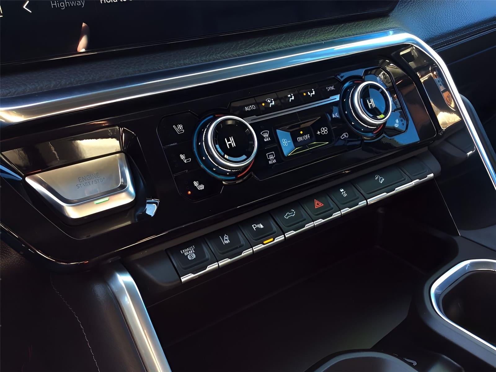 2024 GMC Sierra 3500HD Denali