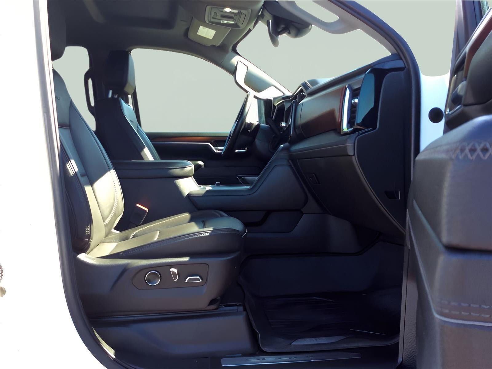 2024 GMC Sierra 3500HD Denali