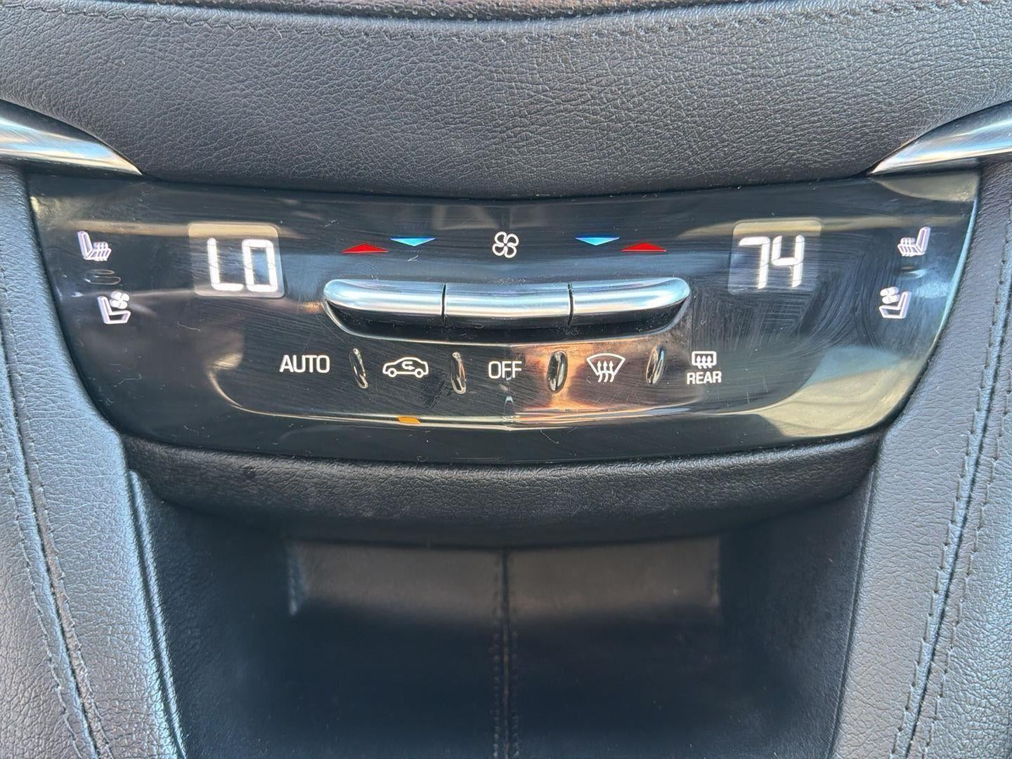 2021 Cadillac XT5 AWD Premium Luxury