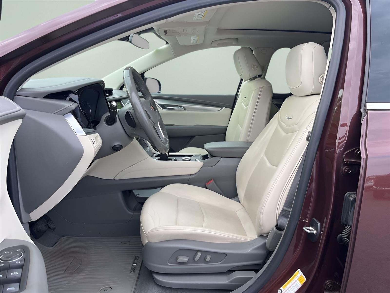 2022 Cadillac XT5 AWD Premium Luxury