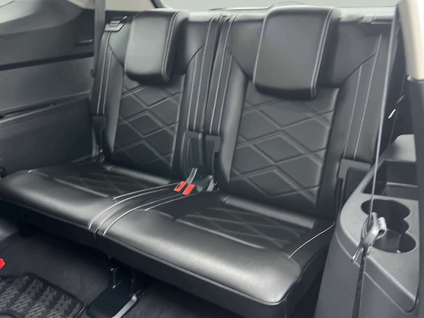 2024 Volkswagen Atlas 2.0T SE