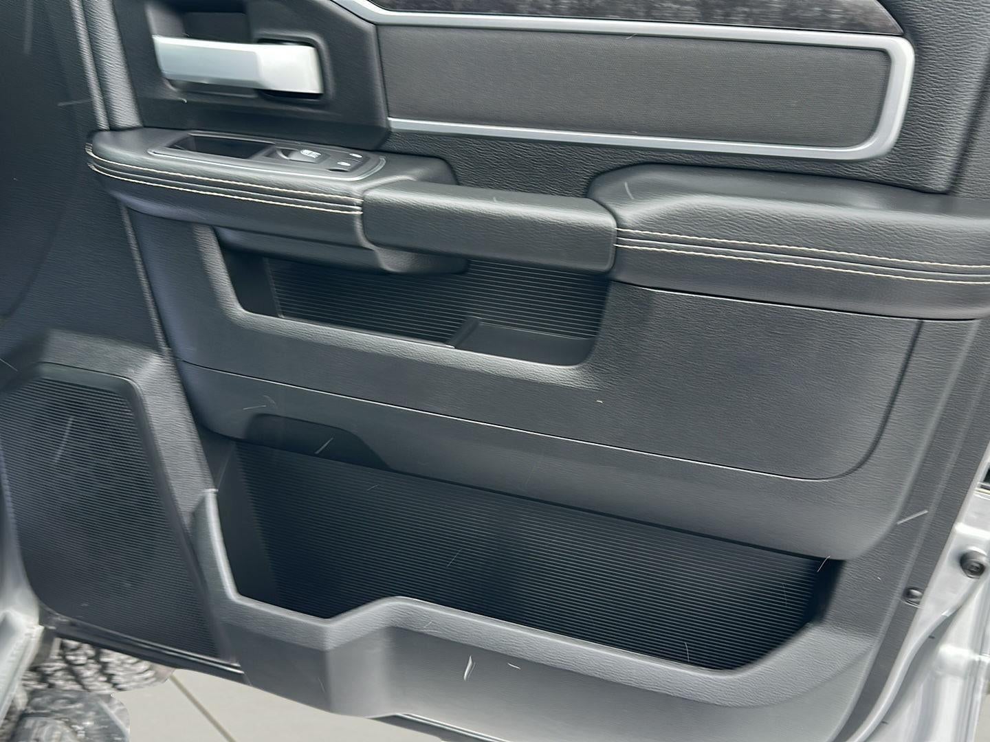 2024 RAM 2500 Big Horn NIGHT EDITION