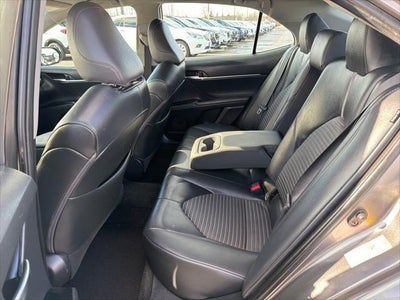 2018 Toyota Camry SE