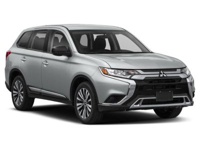 2020 Mitsubishi Outlander SE