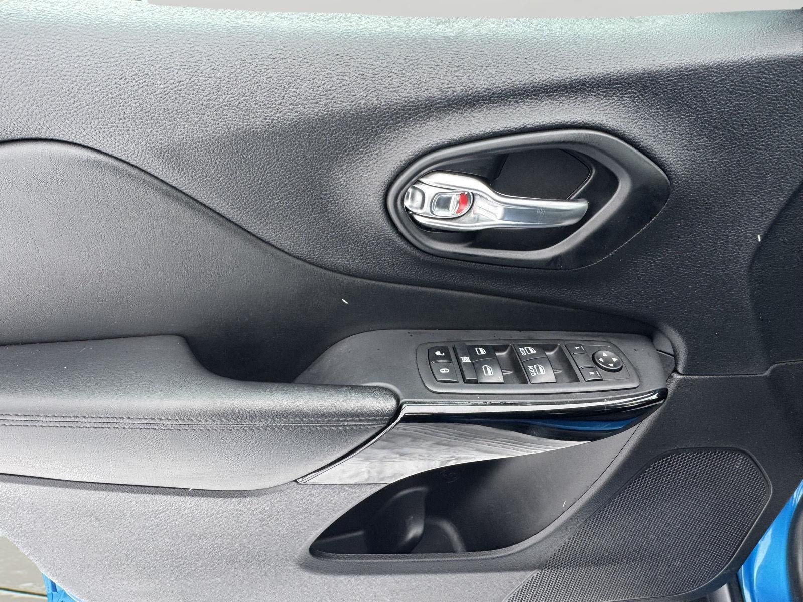 2021 Jeep Cherokee Altitude