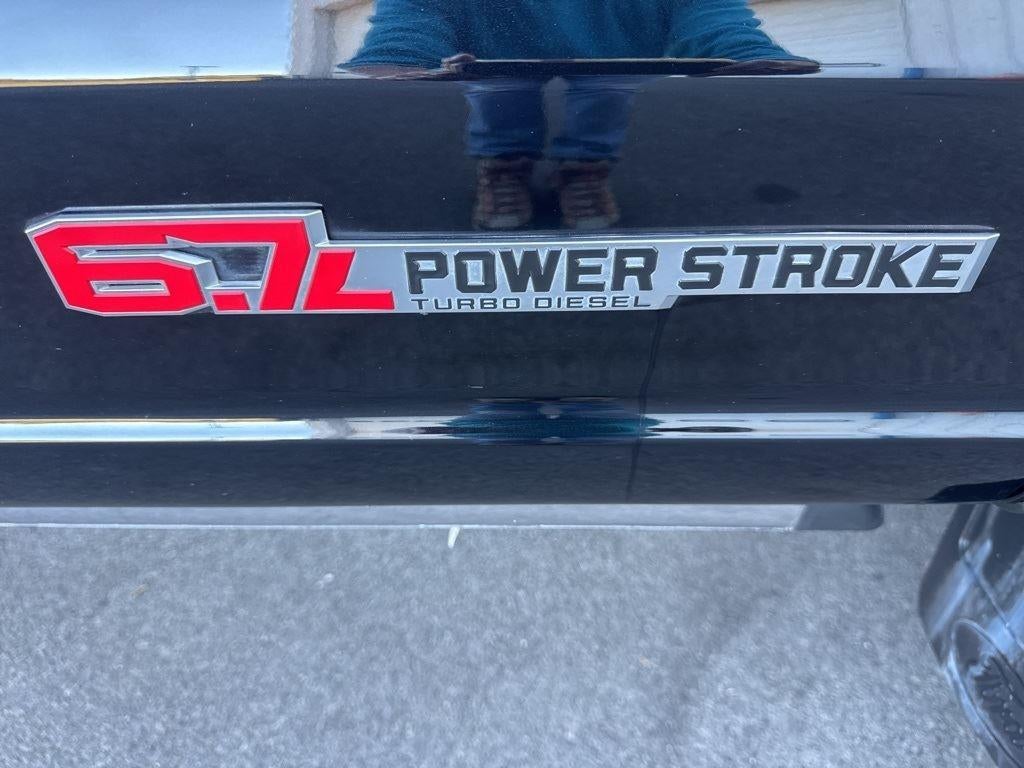 2025 Ford Super Duty F-350 SRW Platinum