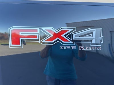 2025 Ford Super Duty F-350 SRW Platinum