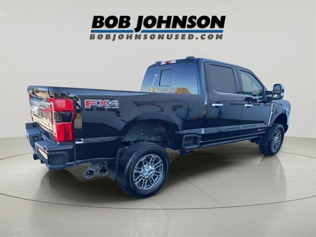 2025 Ford Super Duty F-350 SRW Platinum