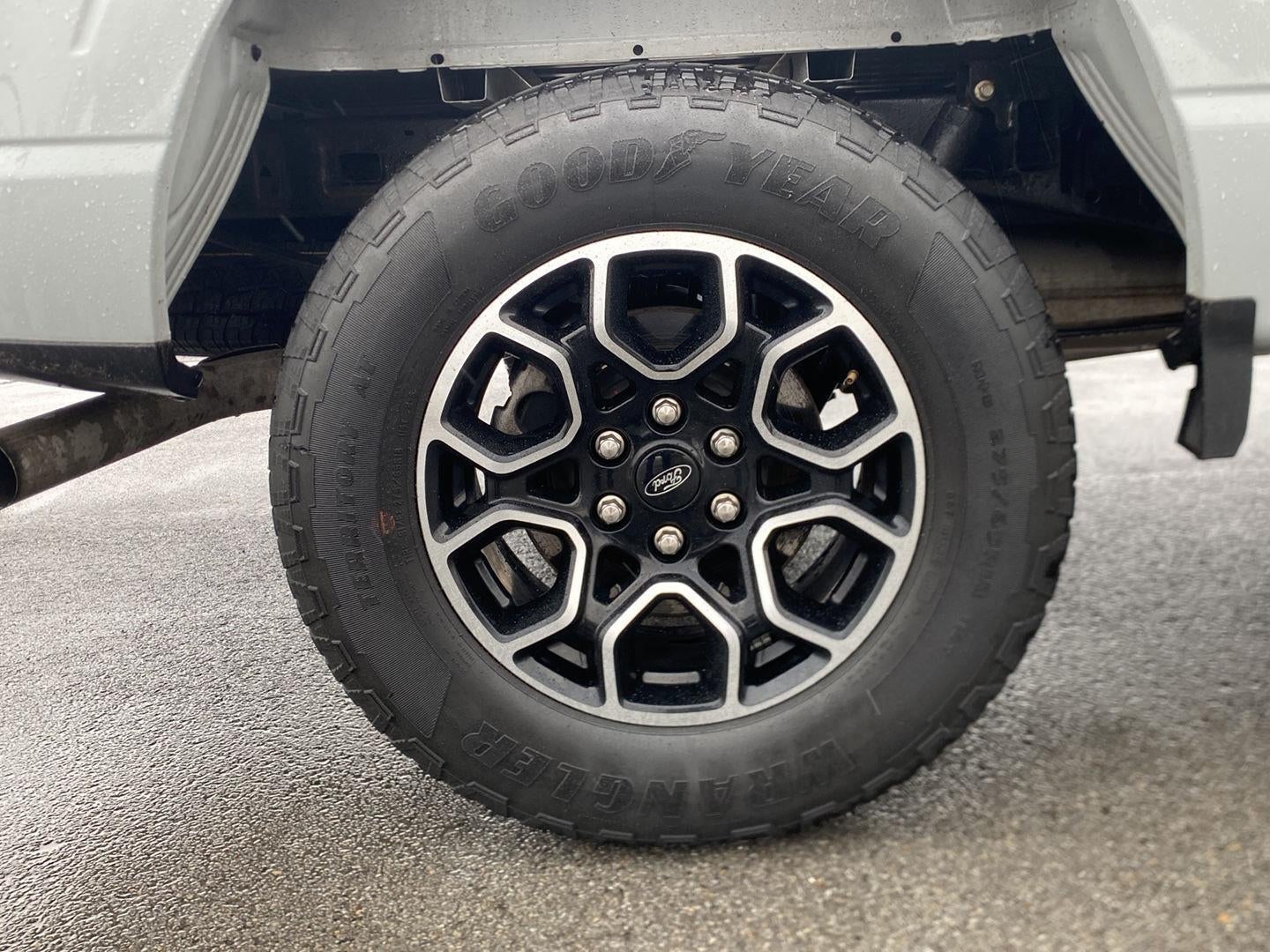 2023 Ford F-150 XL 4WD SuperCrew 5.5' Box