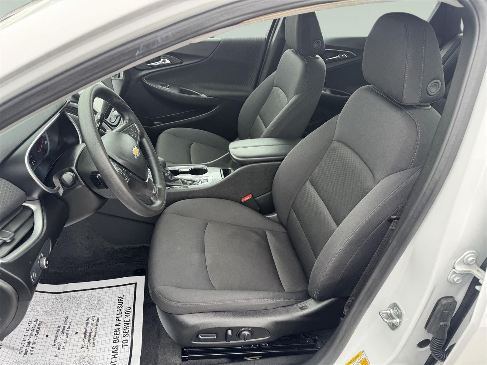 2025 Chevrolet Malibu LT