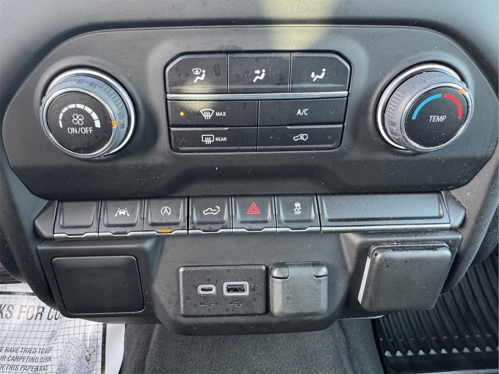 2023 Chevrolet Silverado 1500 Custom