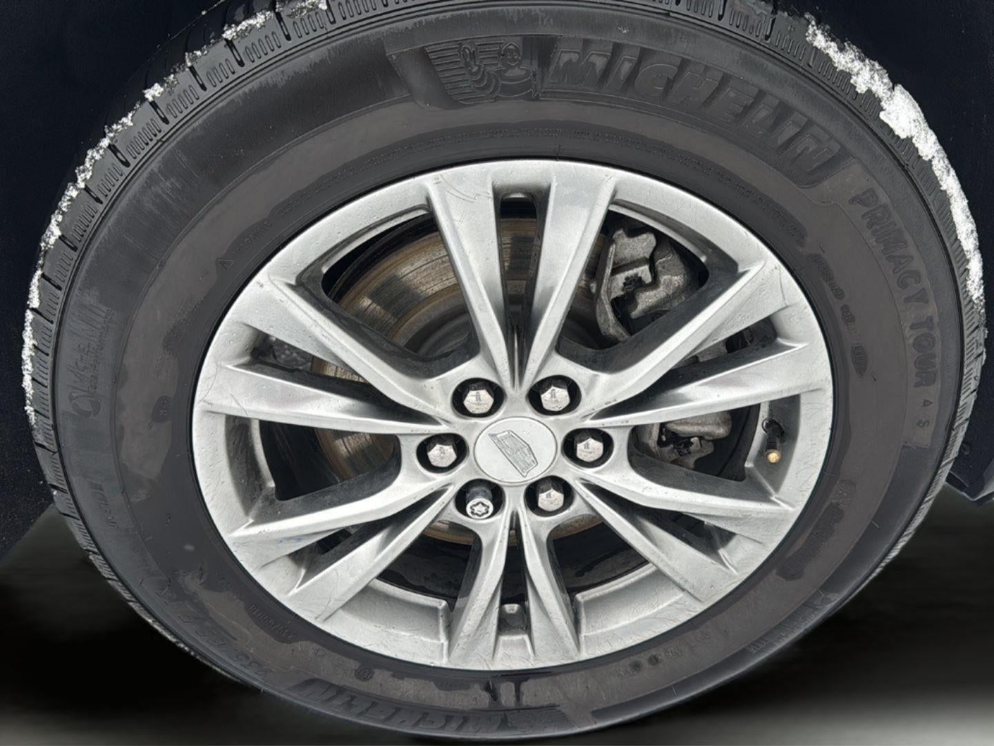 2022 Cadillac XT5 AWD Premium Luxury