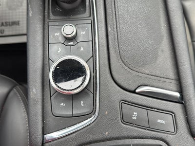 2022 Cadillac XT5 AWD Premium Luxury