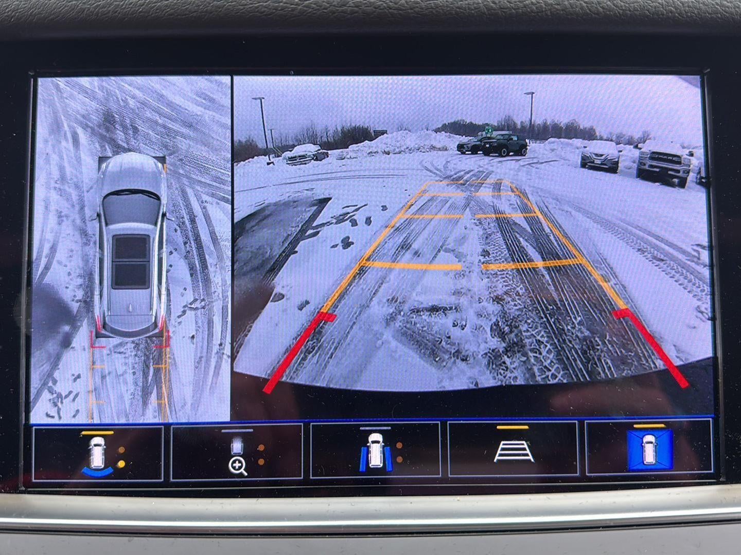 2022 Cadillac XT5 AWD Premium Luxury