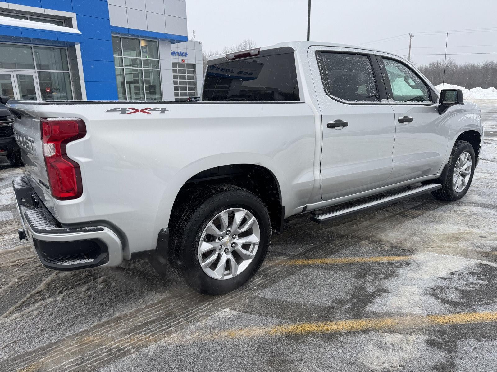 2021 Chevrolet Silverado 1500 Custom