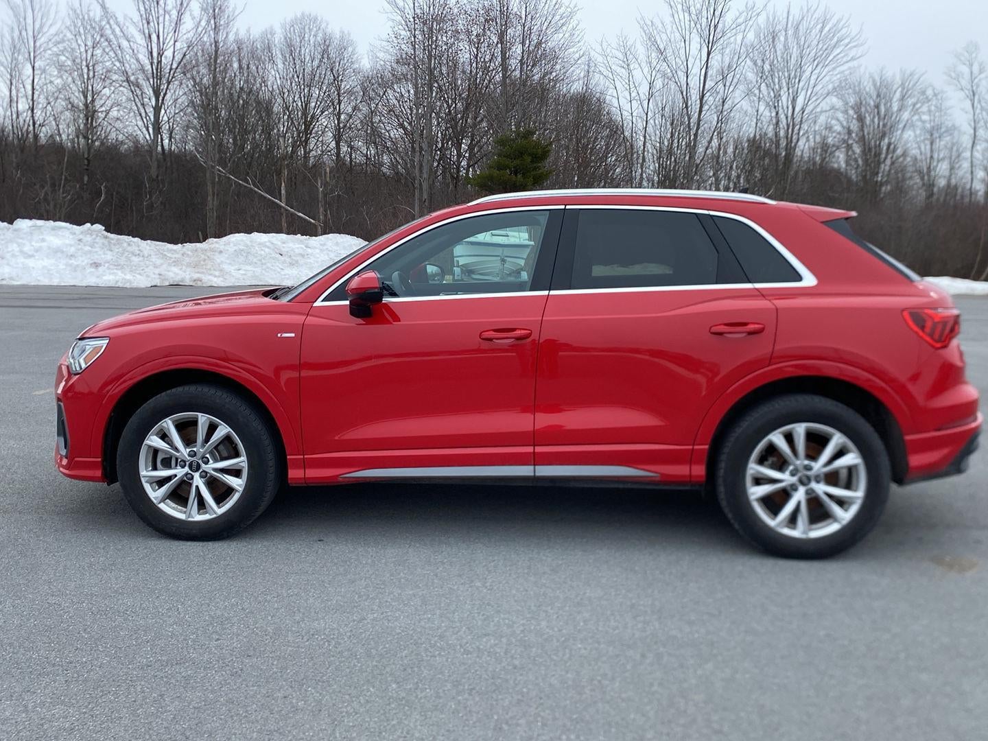 2025 Audi Q3 S line Premium