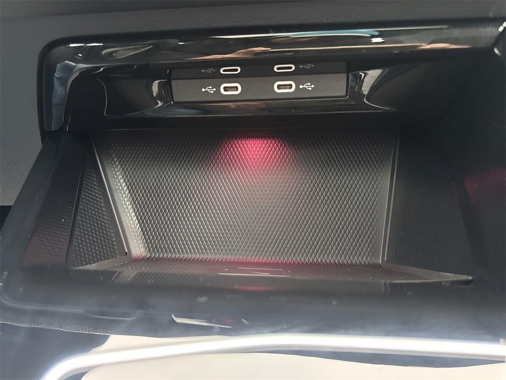 2024 Volkswagen Golf GTI SE