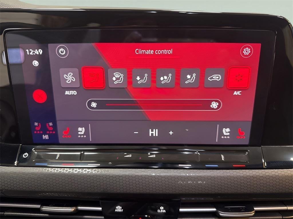 2024 Volkswagen Golf GTI SE