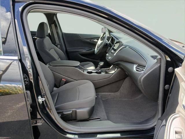 2022 Chevrolet Malibu LS