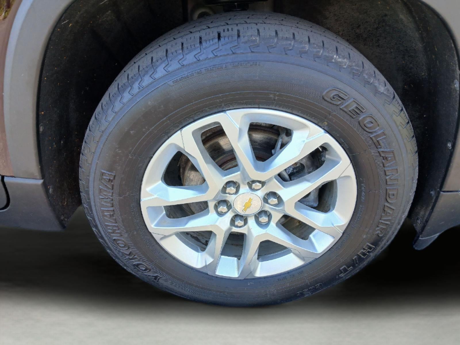 2021 Chevrolet Traverse LT Cloth