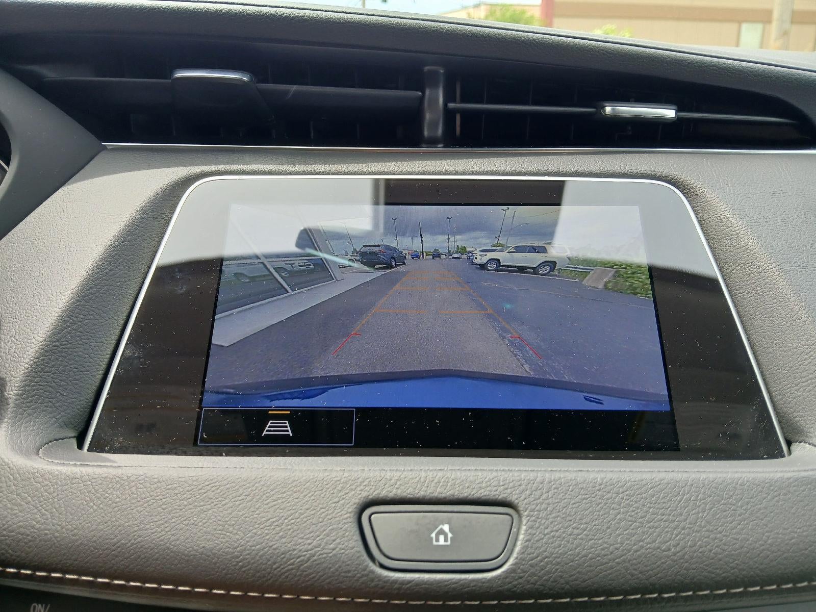 2022 Cadillac XT4 AWD Luxury