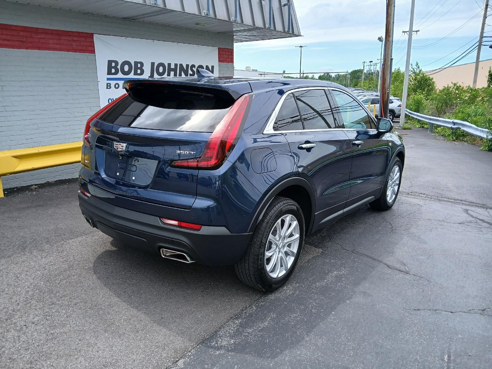 2022 Cadillac XT4 AWD Luxury