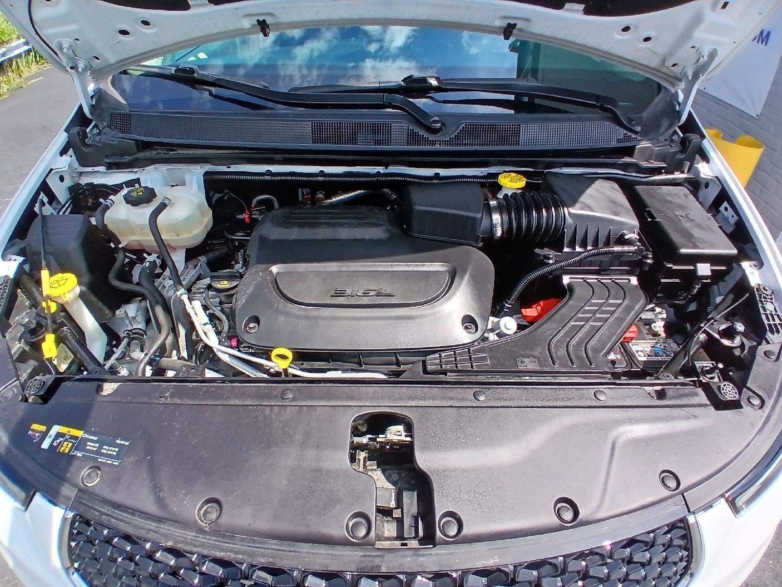 2024 Chrysler Pacifica Touring L