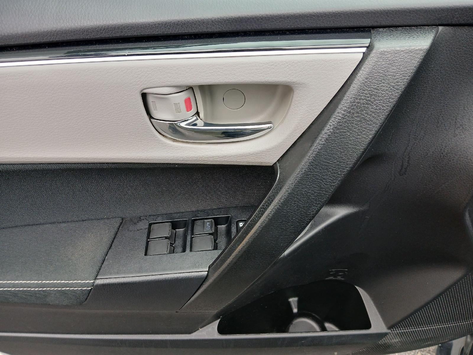 2017 Toyota COROLLA L