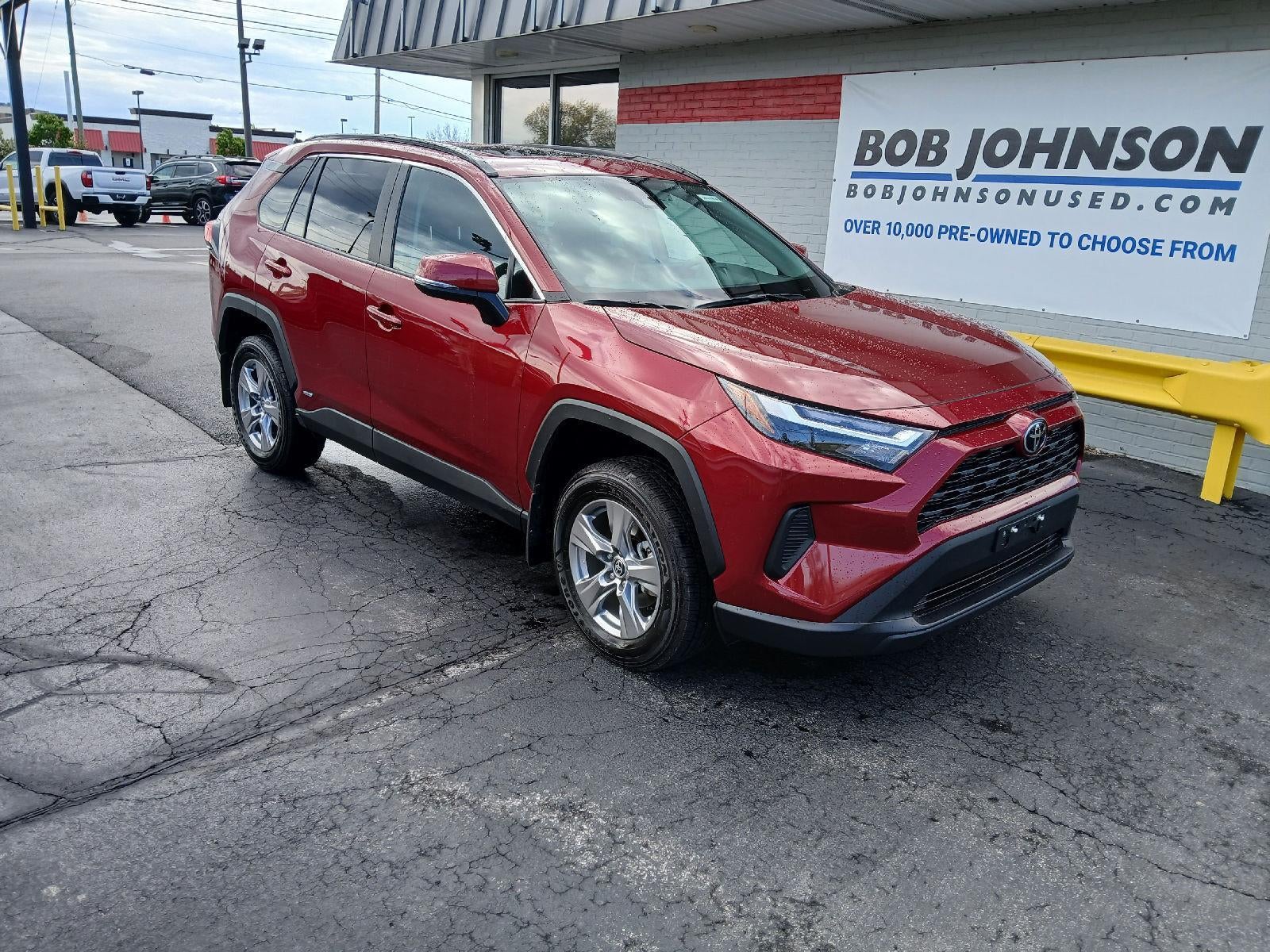 2025 Toyota RAV4 Hybrid XLE